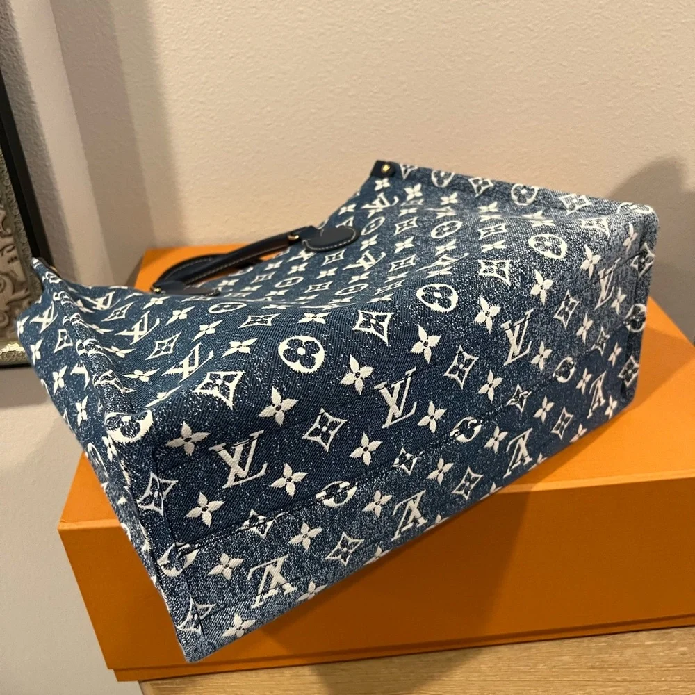 Sold ❌ New▪️Louis Vuitton Denim Onthego MM - Picture 9 of 15